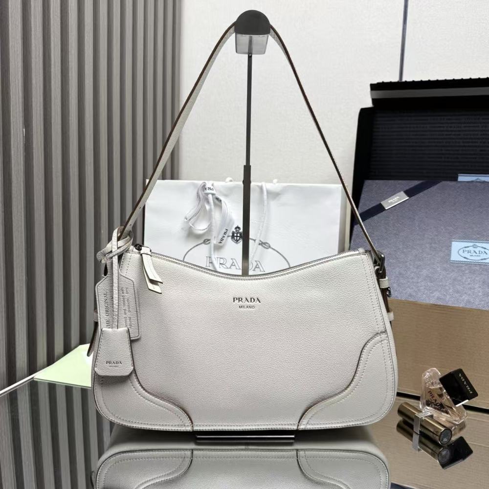 PRADA Aimée/Cowhide Leather/36CM