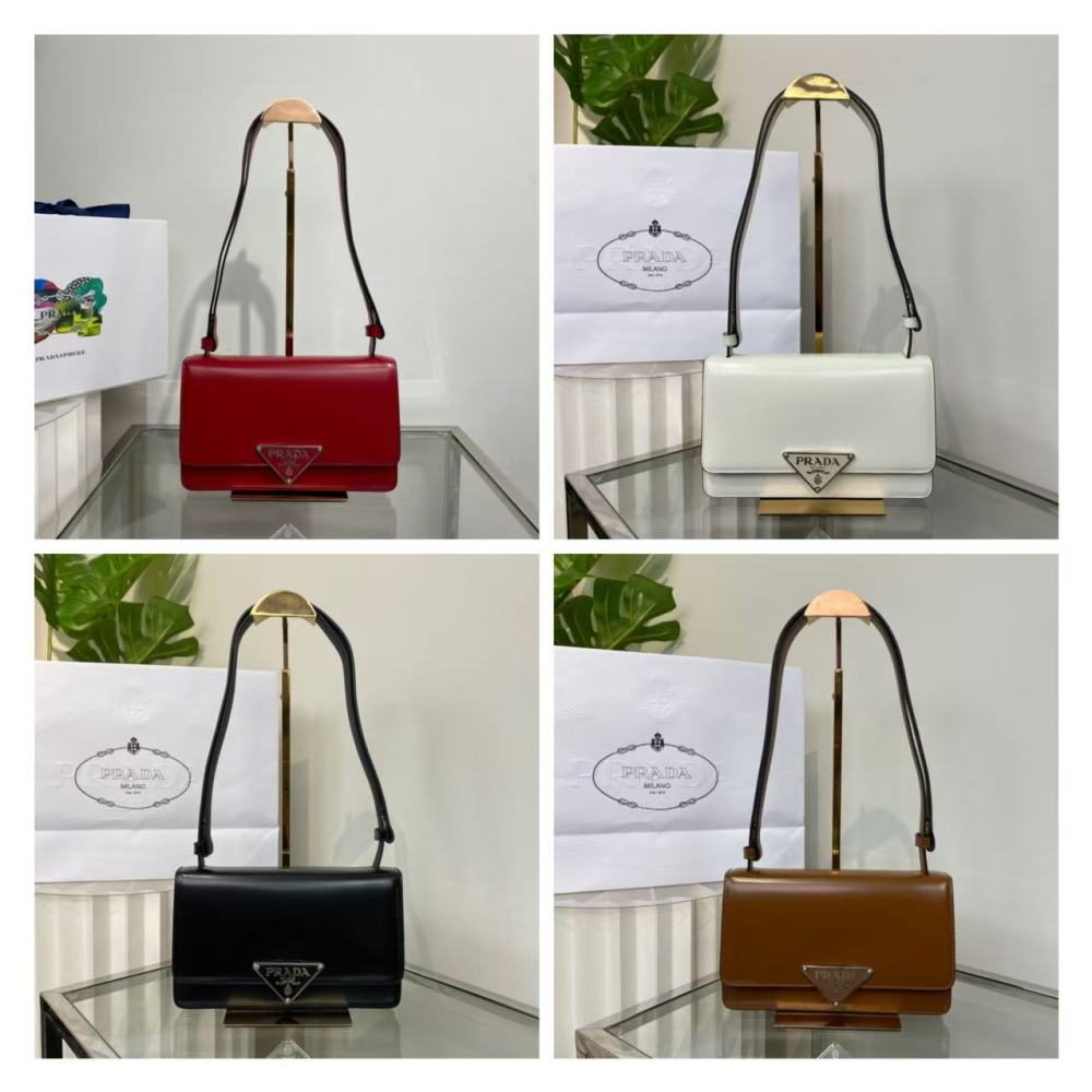 PRADA Emblème/Cowhide leather/22CM