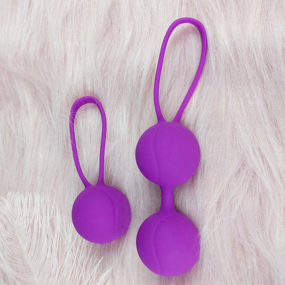 S015 Hot selling kegel exercise weight, set of 2 geisha balls silicone ben wa balls