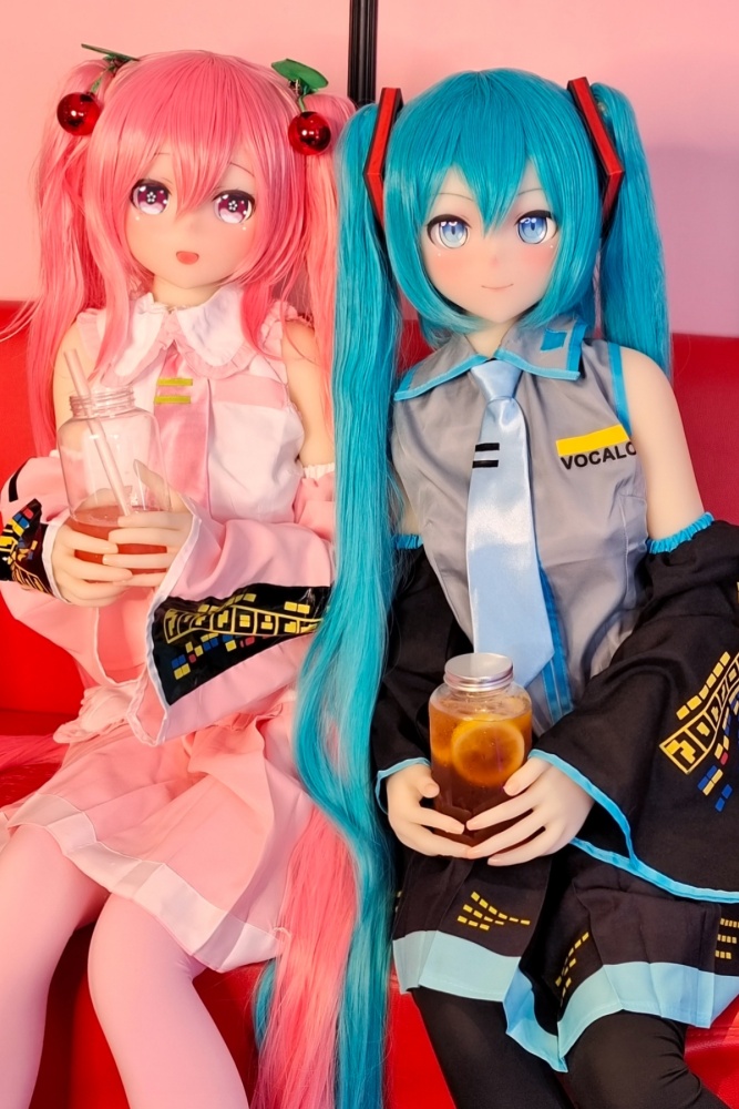 Aotume-145cm 4.75ft Head #75 B Cup Young Girl Mini Sex Doll Cartoon Anime Super Realistic Silicone Sex Doll