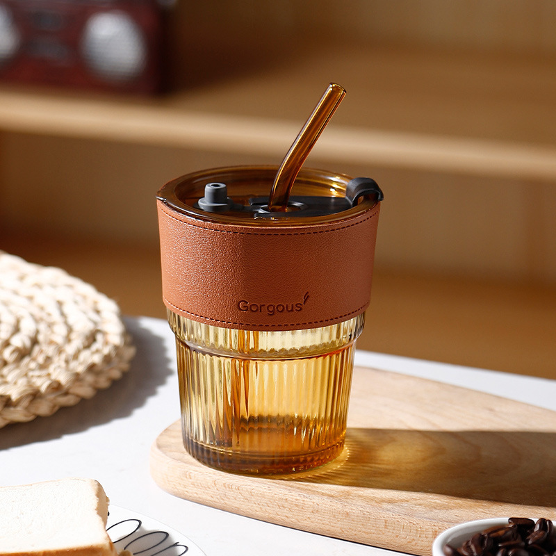Glass cup
