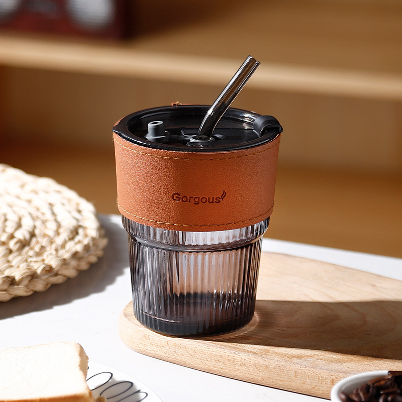 Glass cup