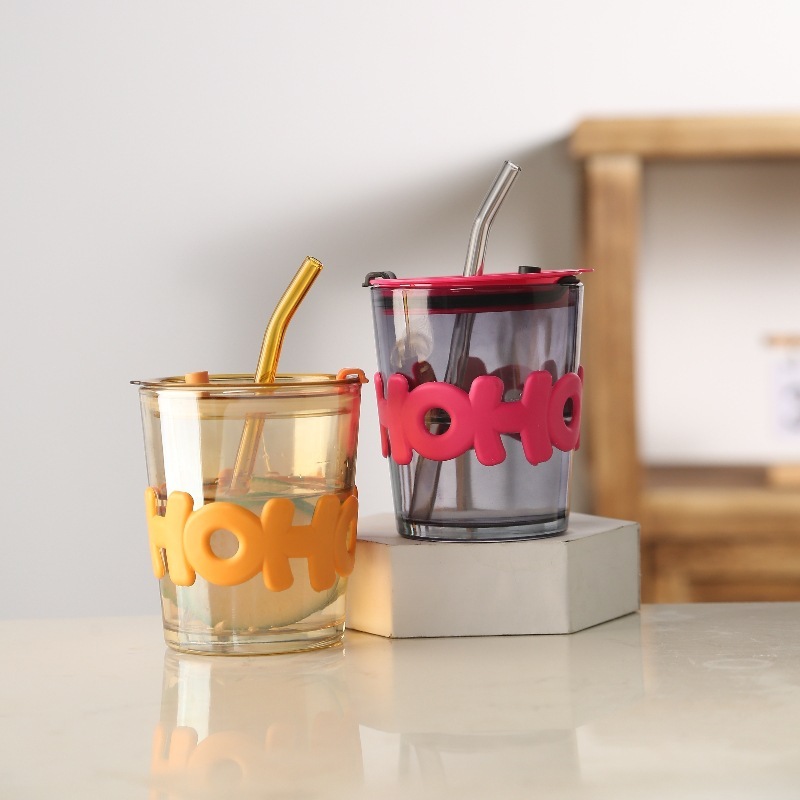 Glass cup