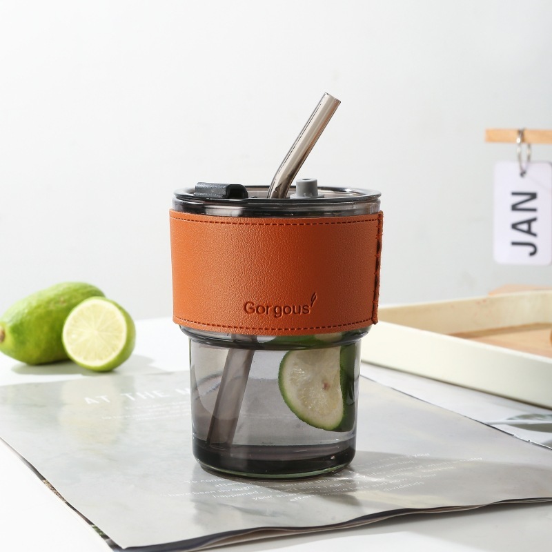Glass cup