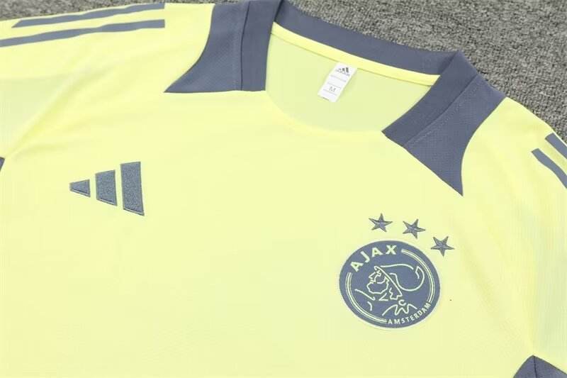 24/25 Kids Ajax Light Yellow Size16-28