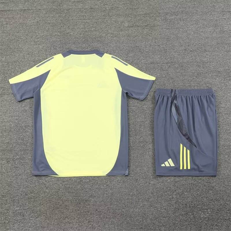 24/25 Kids Ajax Light Yellow Size16-28