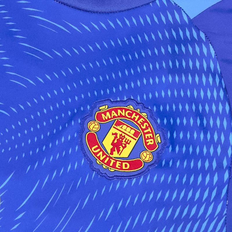 2025/2026 Manchester United Goalkeeper Football Shirt (Fan Edition)