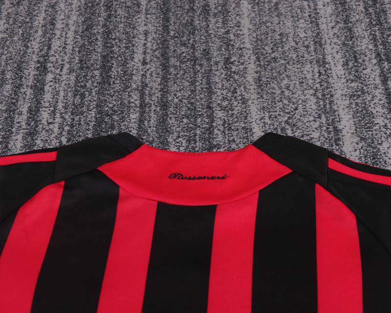 Retro Kids 2008/09 AC Milan home size: 16-28