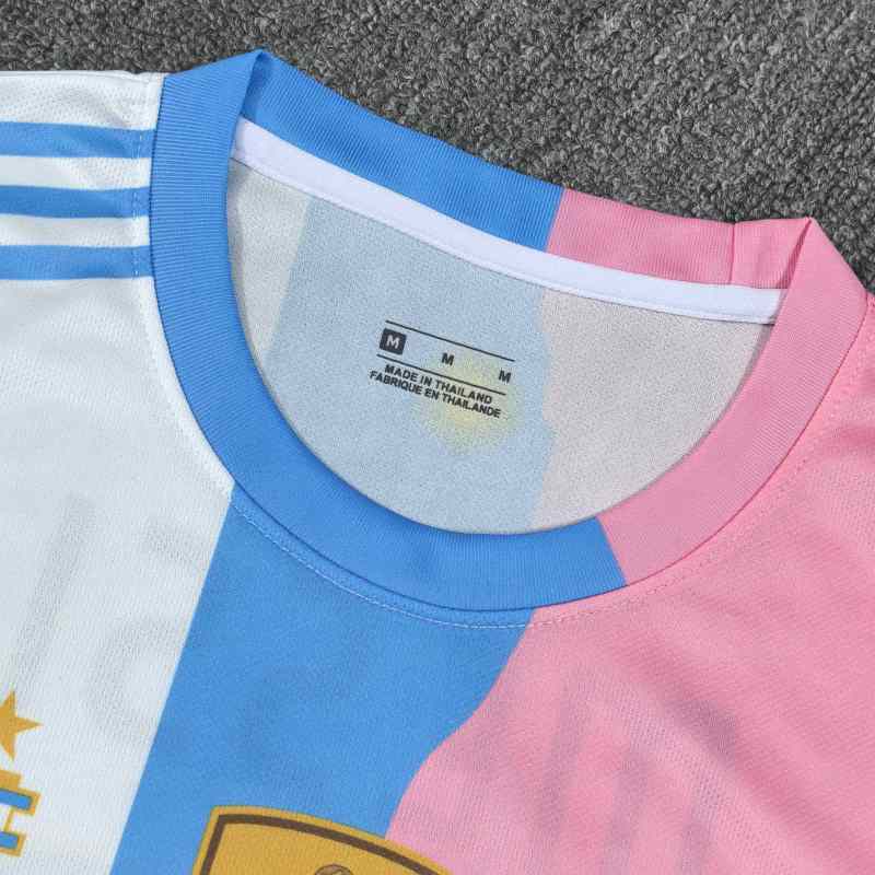 2025/2026 Manchester United commemorative football shirt (fan version)