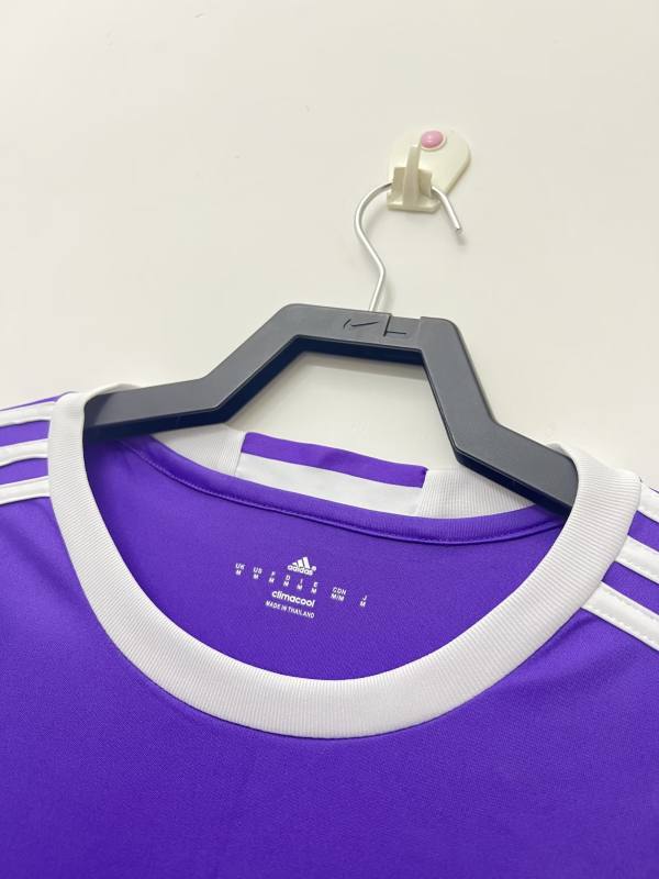 Retro Real Madrid Away 2016/17