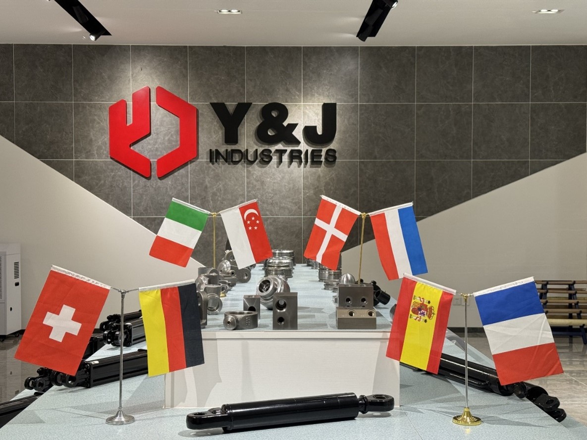 Customized Metal Castings，forgings and Machined Parts for