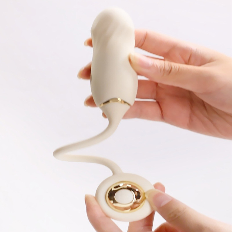 مدلك بيضاوي باللون البيج مع محفز البظر للنساء - لعبة للبالغين