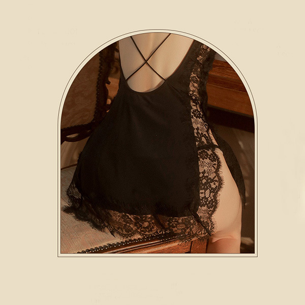 قميص نوم مثير من الدانتيل مع حمالات رفيعة ملابس نسائية داخلية أنثوية حسية جذابة