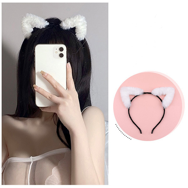 ملابس داخلية فاخرة بأذنين قصيرتين من القطط، وشريط شعر من الدانتيل الناعم للنساء