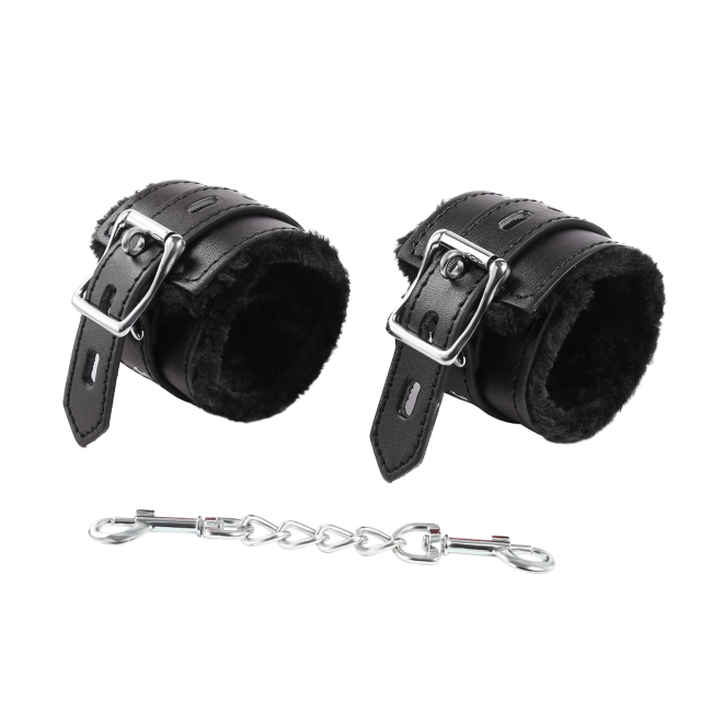 251312011 Fur lined wrist restraints