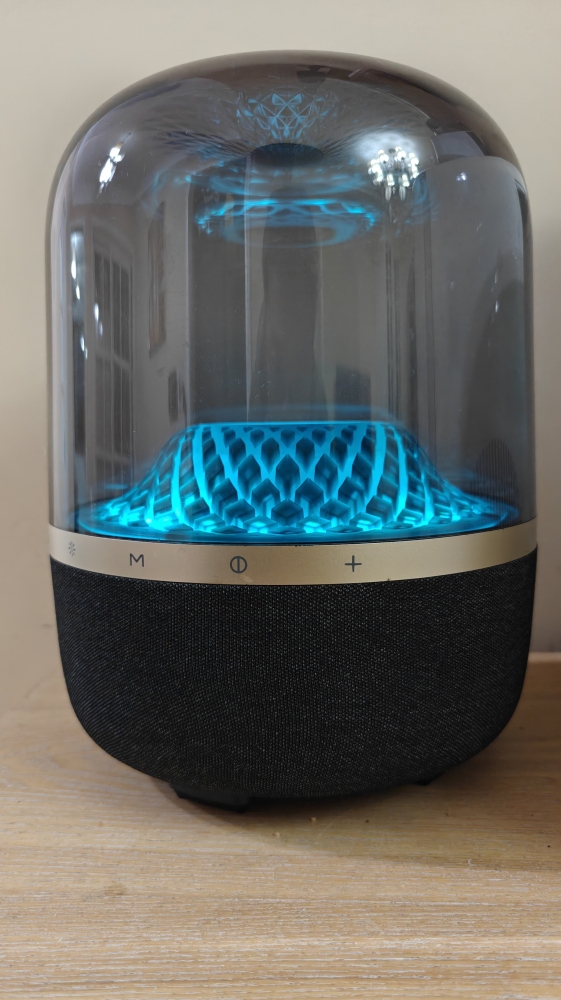 DIY High-Quality Audio: Crystal Glass Bluetooth Speaker with Great Value Beyond hd