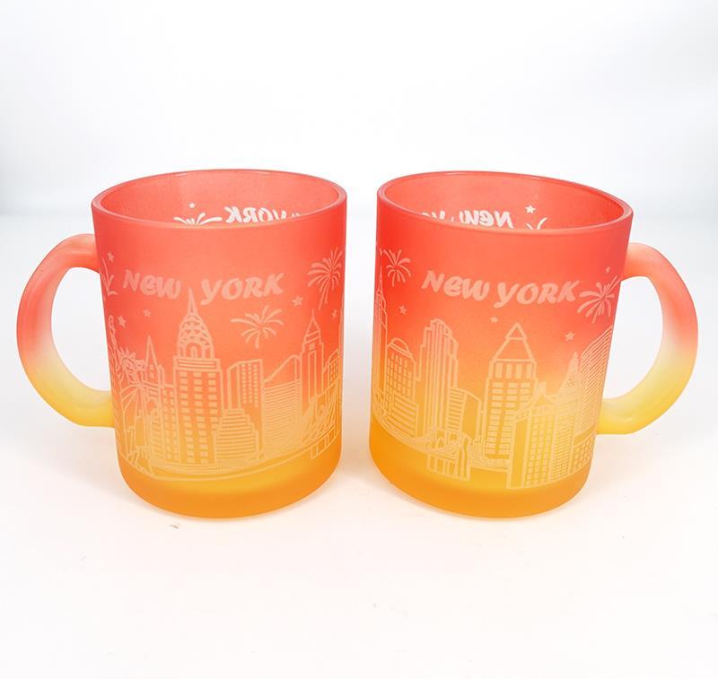 GLASS MUG