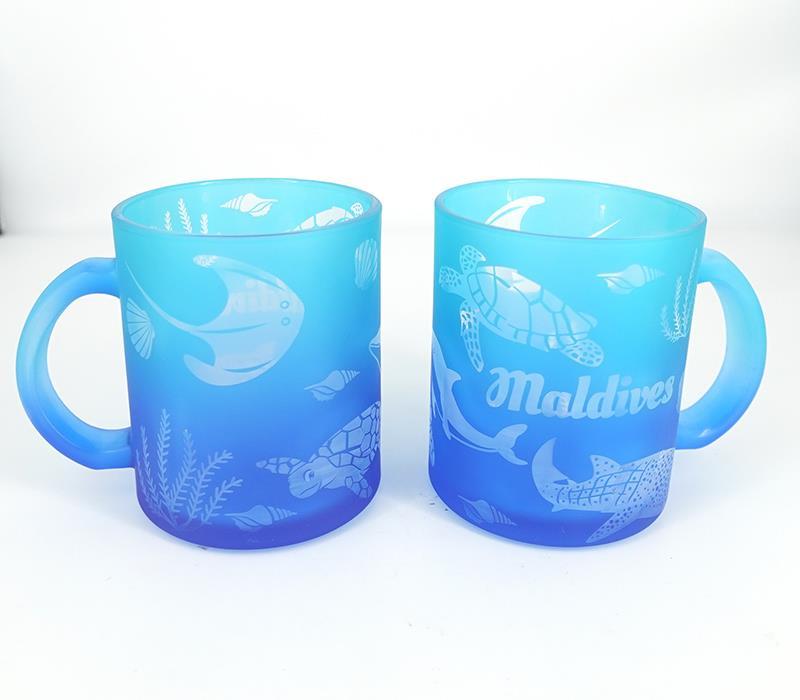 GLASS MUG