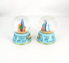 POLYRESIN SNOW GLOBE