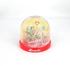 PLASTIC SNOW GLOBE