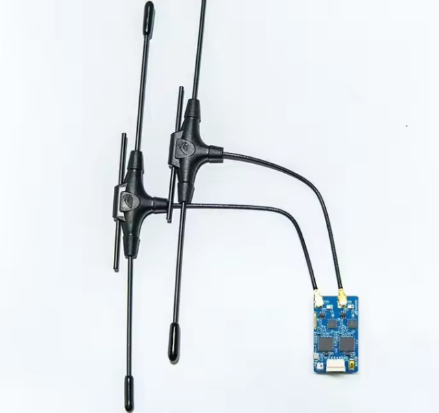 BAYCKRC 900Mhz 2.4Ghz Dual Band Gemini RX FPV Drone Receiver Diversity ELRS 915 2.4G Dual Antenna RC FPV Racing UAV Aircraft DIY