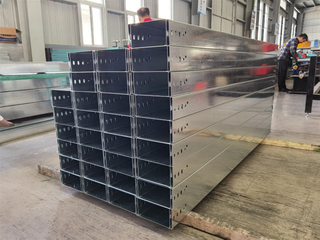 Outdoor Waterproof Galvanized Cable Tray Suitable for Equipment Room