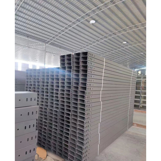 Heavy Duty Outdoor Aluminium Alloy Ventilated Type Perforated Fiber Optic Cable Tray Ladder Trough Ttype