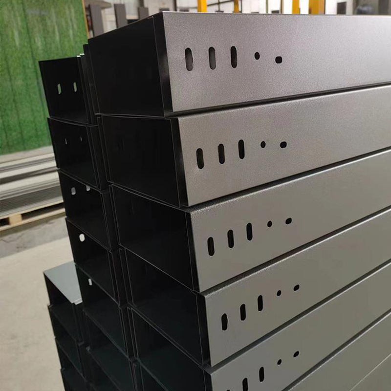 High-quality anti-corrosion galvanized cable tray, strong and durable, bottom slotted, strong adaptability