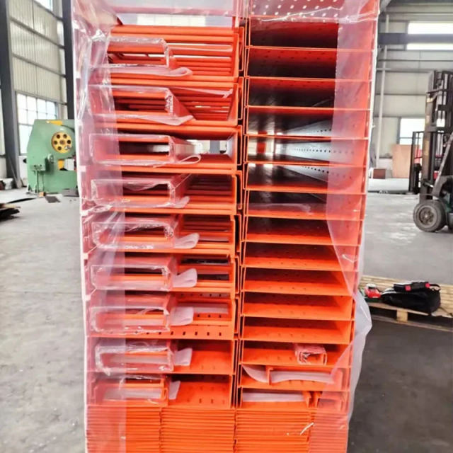 Electrostatic hot dip galvanized SS316 steel outdoor perforated tray type cable tray