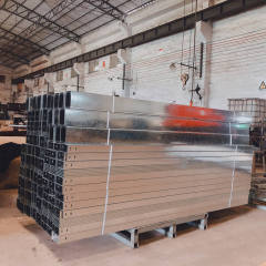 Outdoor Electrical Wall Mount Protect Cable Trunking 130x50 200100 Machine Production Line