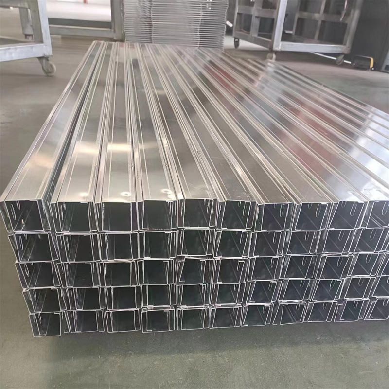 Outdoor Used Hot Dip Galvanized Cable Tray Cable Trunking For Chemical Plant Factory Airport Construction Project