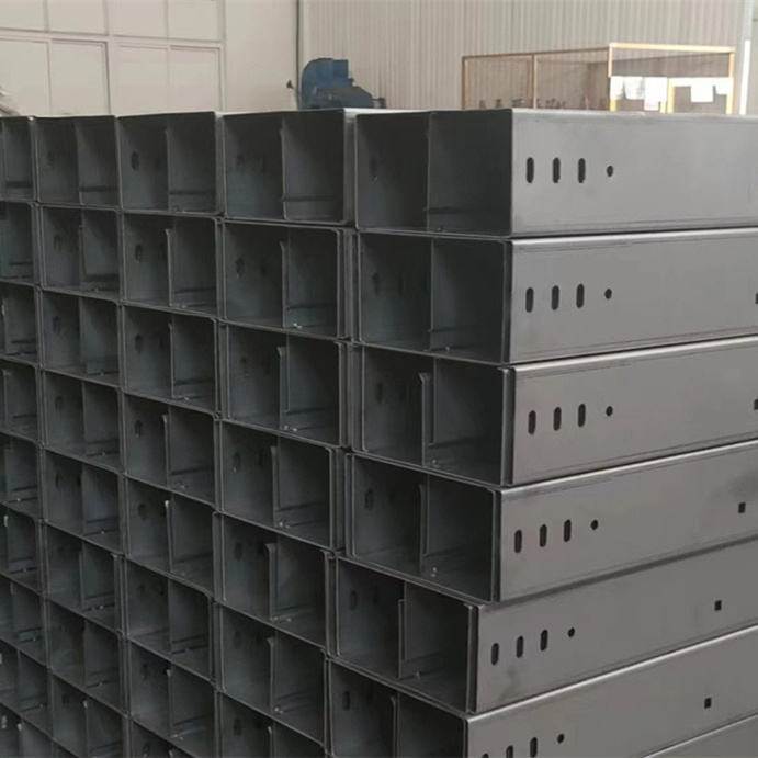 Grey Color 40x25mm Flame Retardant Electrical Protect Cable Plastic Duct Trunking Floor Cable Trunking