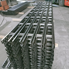 Horizontal ladder cable tray support system