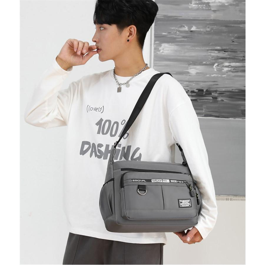 ショルダーバッグ メンズ 多収納バッグ レディース 軽量 男女兼用 即納 メッセンジャーバッグ 大容量 防水撥水 多ポケット 斜め掛け カジュアル 送料無料
