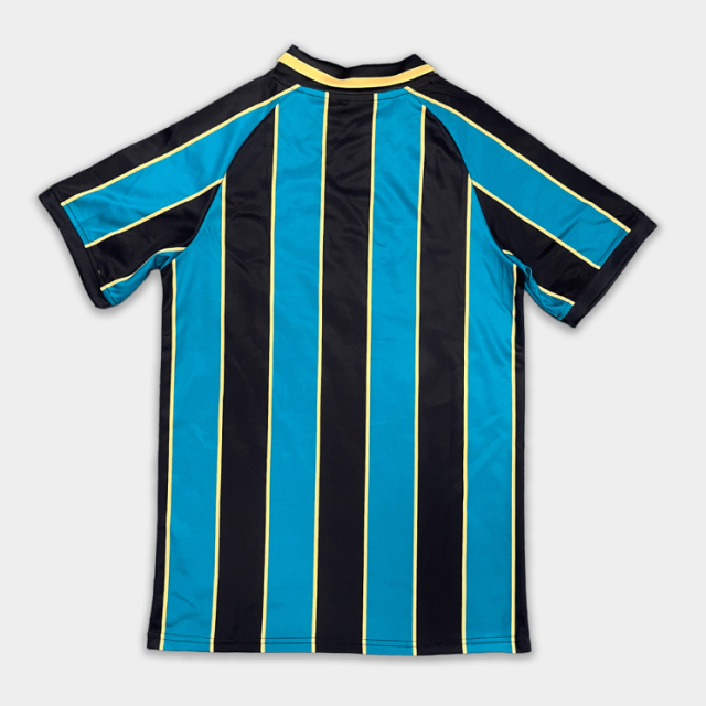 Custom Retro Football Shirt – Vintage Soccer Jerseys Manufacturer | Sublimation Printing & Embroidered Logo