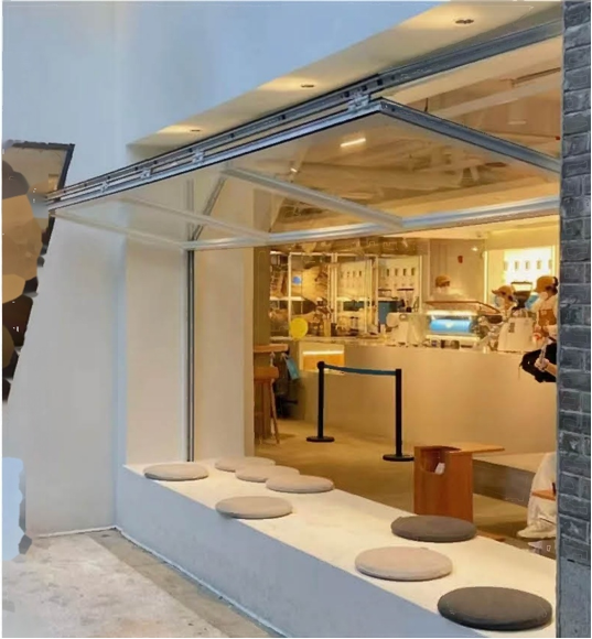 FOLDING WINDOW: Revolutionizing Space and Light with Seamless Integration