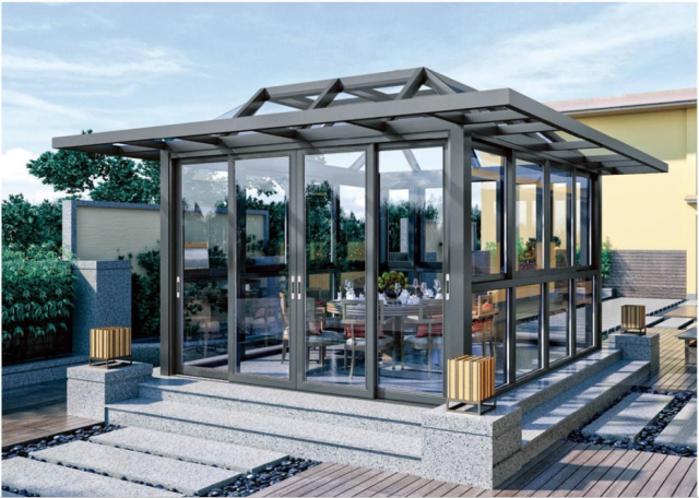 SUNROOM: Elevating Living Spaces with Natural Light and Elegance
