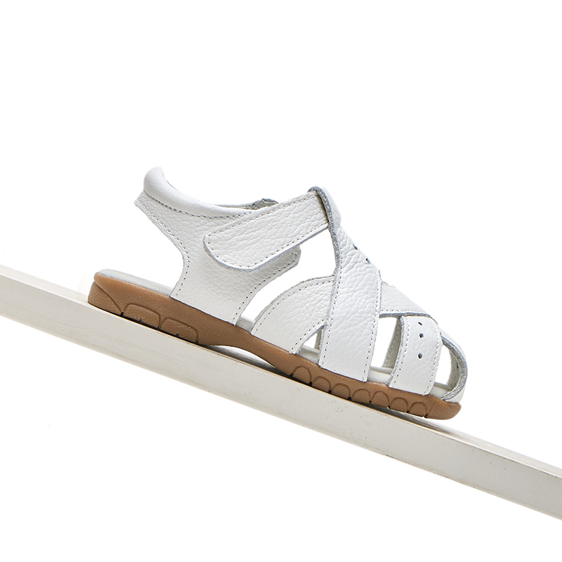 Genuine leather soft closed toe cut out children Girls sandals flat toddler Summer shoes
