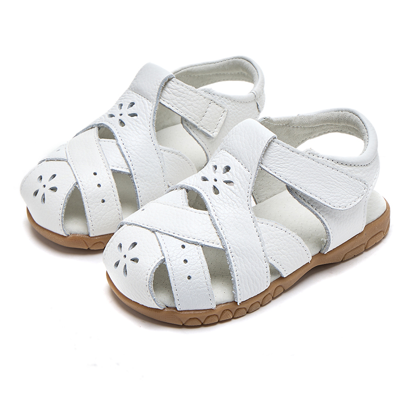 Genuine leather soft closed toe cut out children Girls sandals flat toddler Summer shoes
