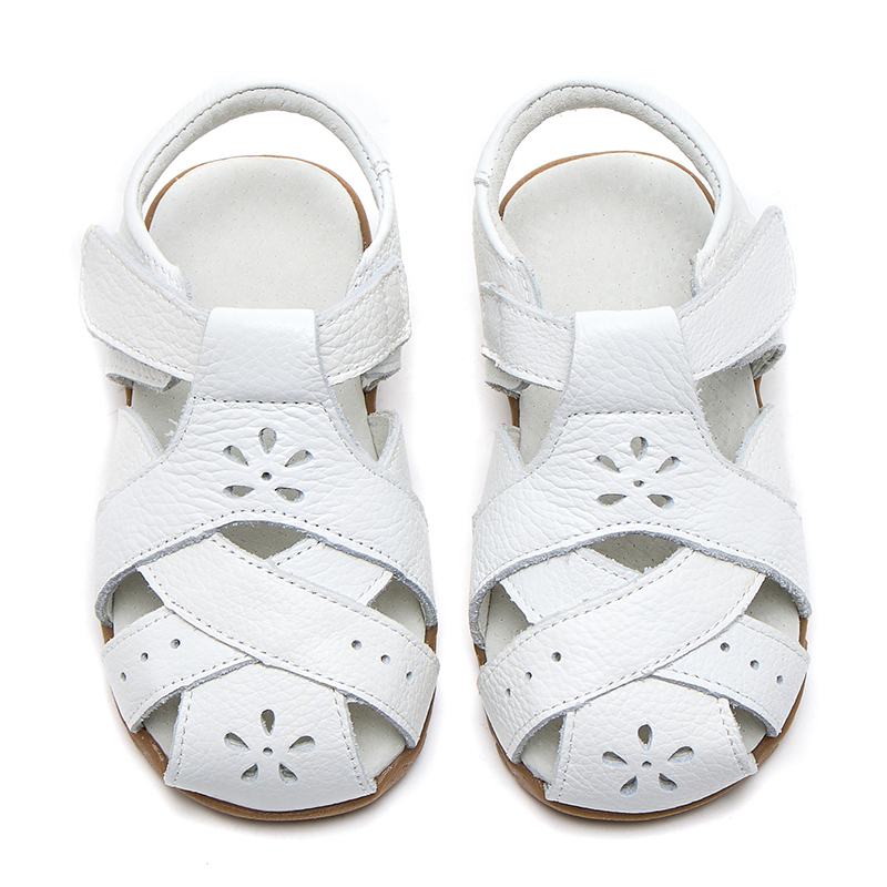 Genuine leather soft closed toe cut out children Girls sandals flat toddler Summer shoes