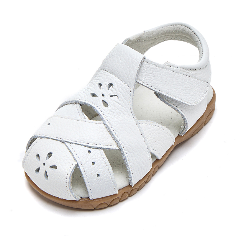 Genuine leather soft closed toe cut out children Girls sandals flat toddler Summer shoes