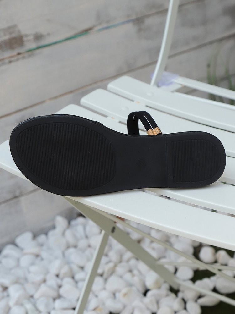 Women's Crisscross Strap Flat Sandals