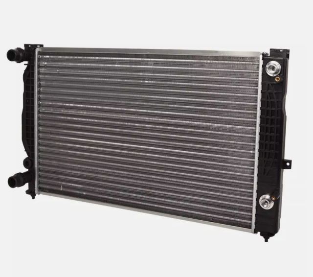 Auto Parts Aluminum Radiator 8D0121251M for Audi A4 Quattro Volkswagen Passat