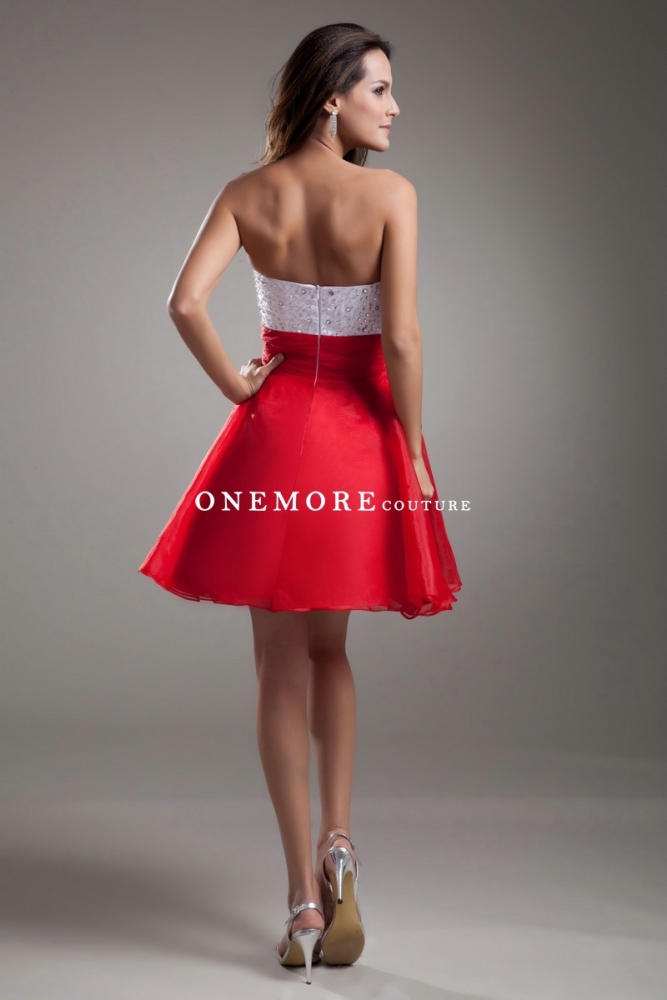 Trendy Short Organza Cocktail Dresses with Beaded Top