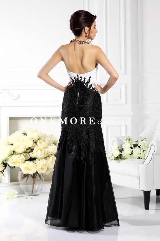 Black and White Mother of Bride Dresses with Lace Appliques
