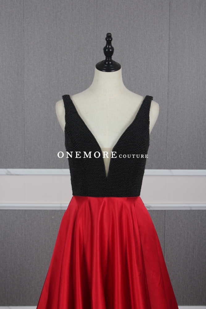 Low V Neck Red Satin Prom Dresses with Black Beaded Bodice
