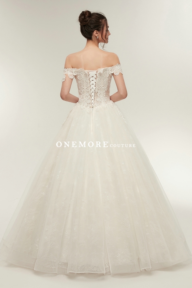 Off Shoulder Ball Gown Wedding Dresses with Beaded Lace