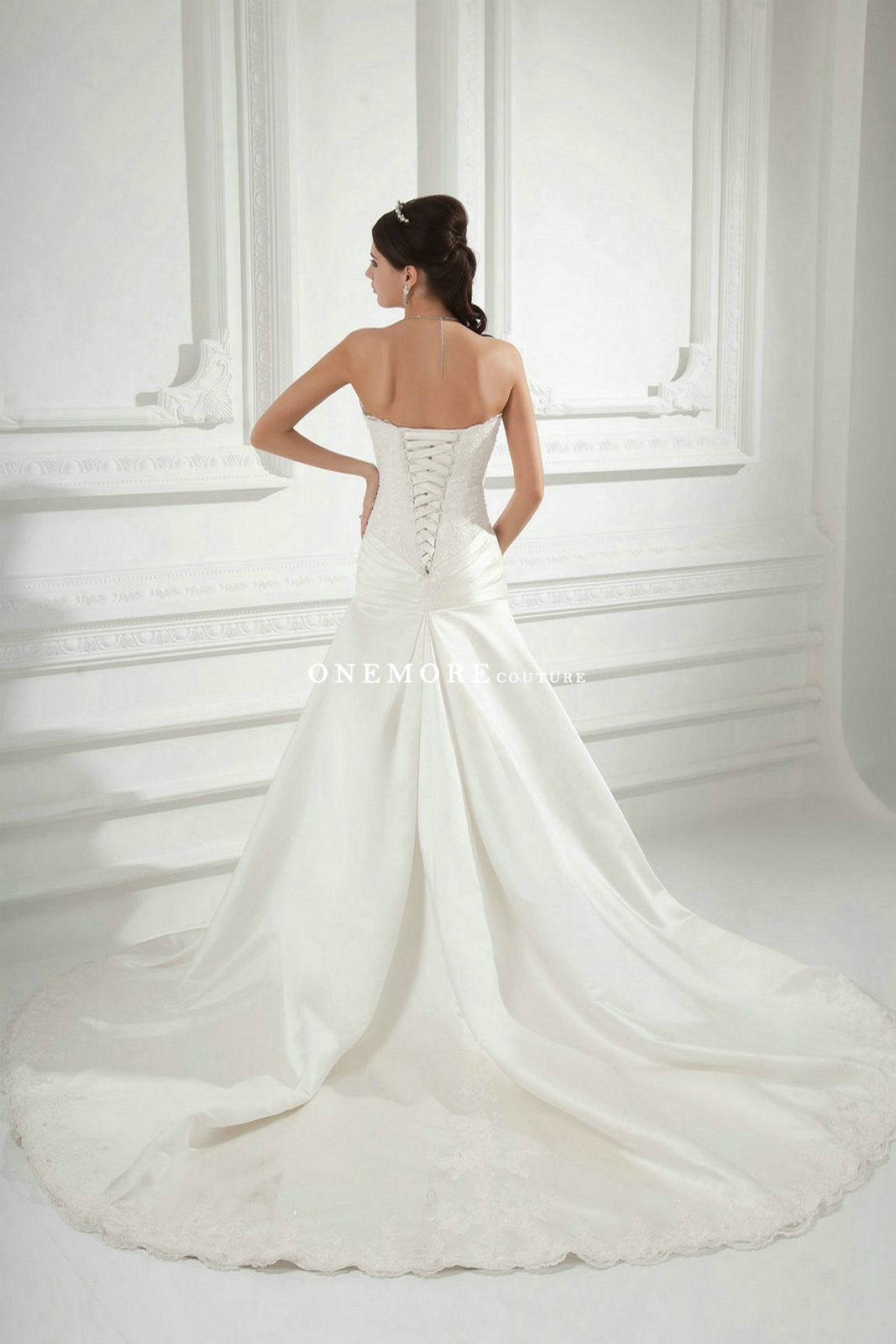 Drop Waist A Line Wedding Dresses with Lace Appliques