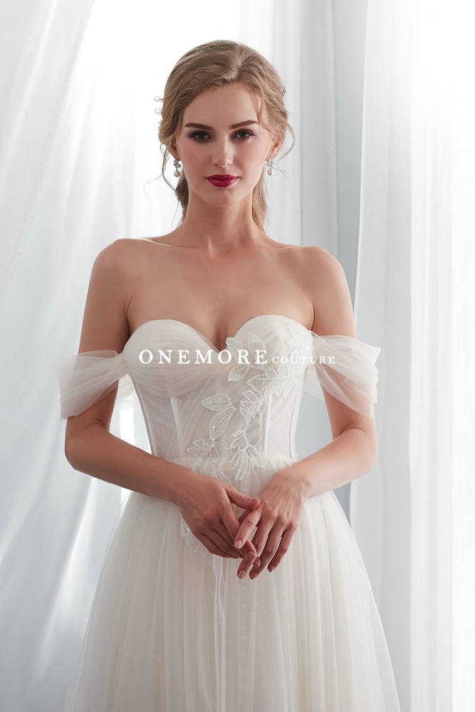 Off Shoulder Simple Sexy Beach Wedding Dresses