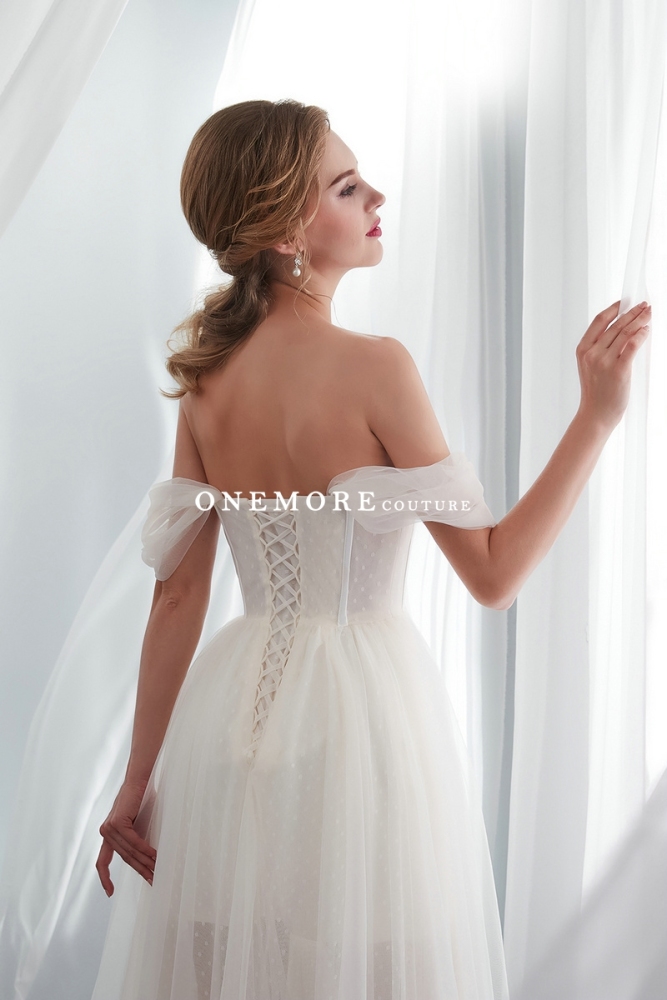 Off Shoulder Simple Sexy Beach Wedding Dresses